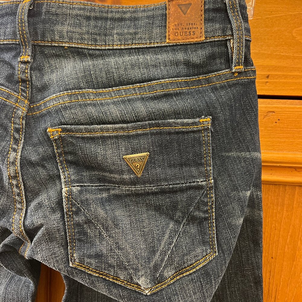 Guess Women's Ultra Low Rise Boot Cut Jeans Size 26 Dark Blue Wash NEW